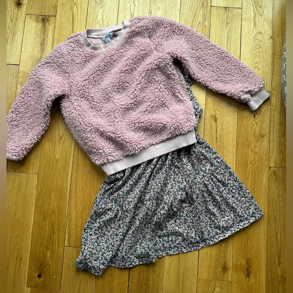 Pippa & Julie Girls Fuzzy Pink Sweater Sweatshirt Floral Dress Outfit  6-7